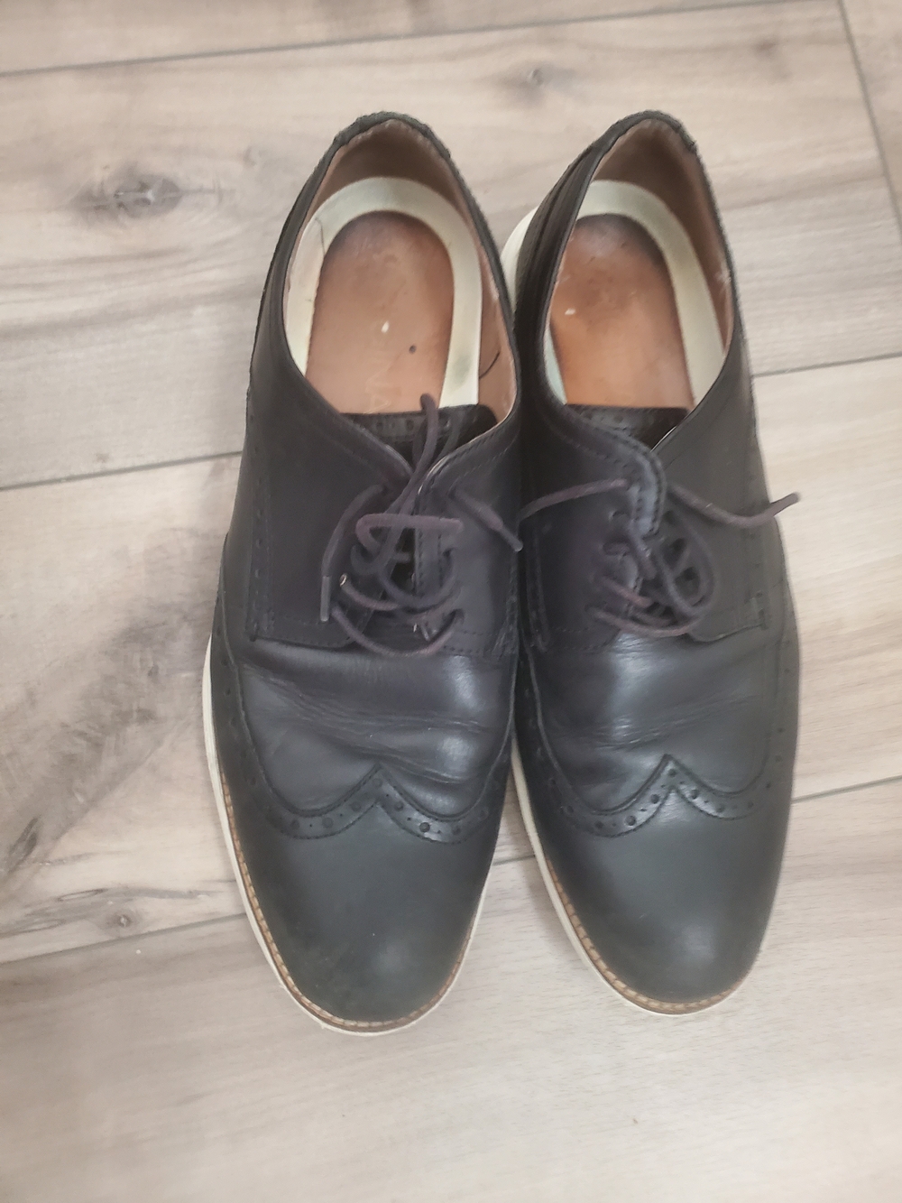Classic Black Leather Wingtip Derby Shoes